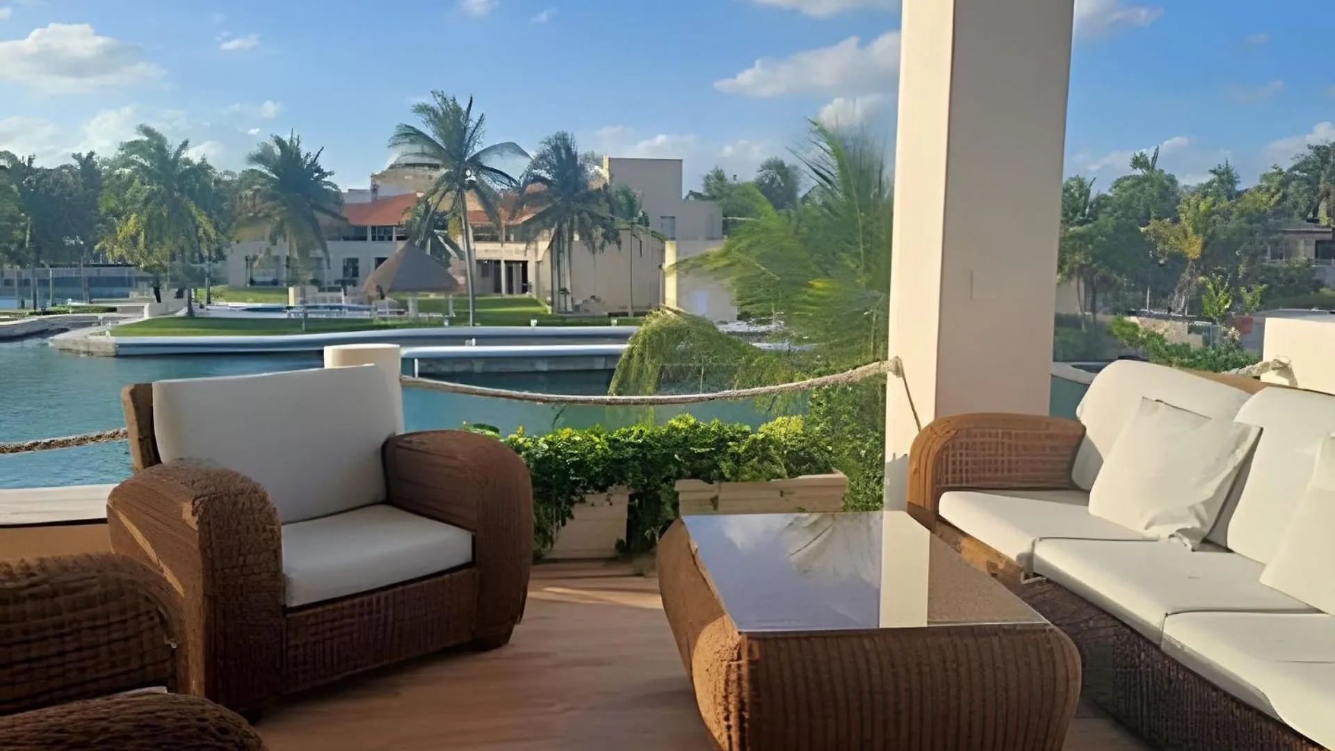 Casa La Torre, Luxury Private Oceanfront Villa Puerto Aventuras 0*,