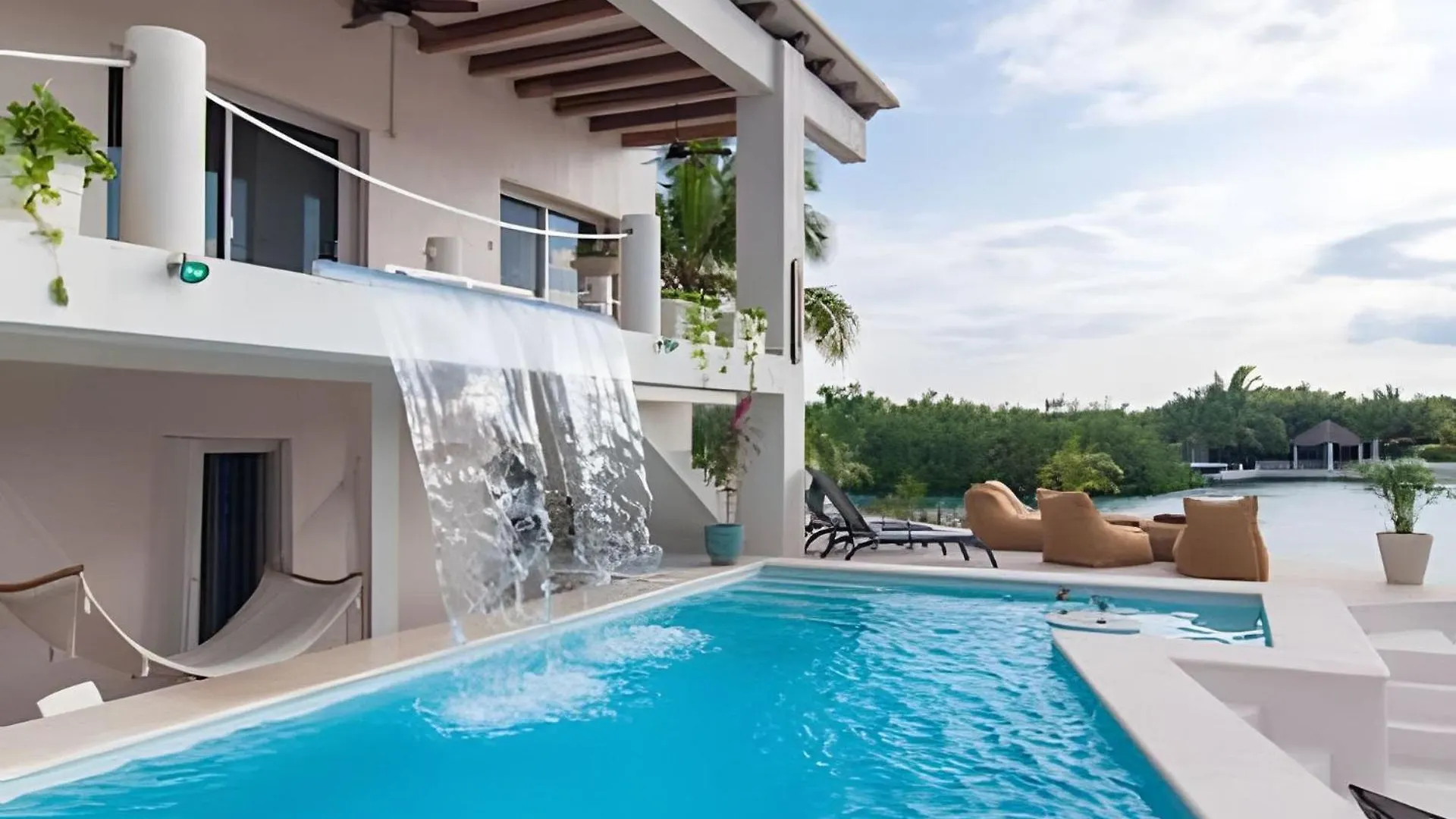 Casa La Torre, Luxury Private Oceanfront Villa Puerto Aventuras Mexikó