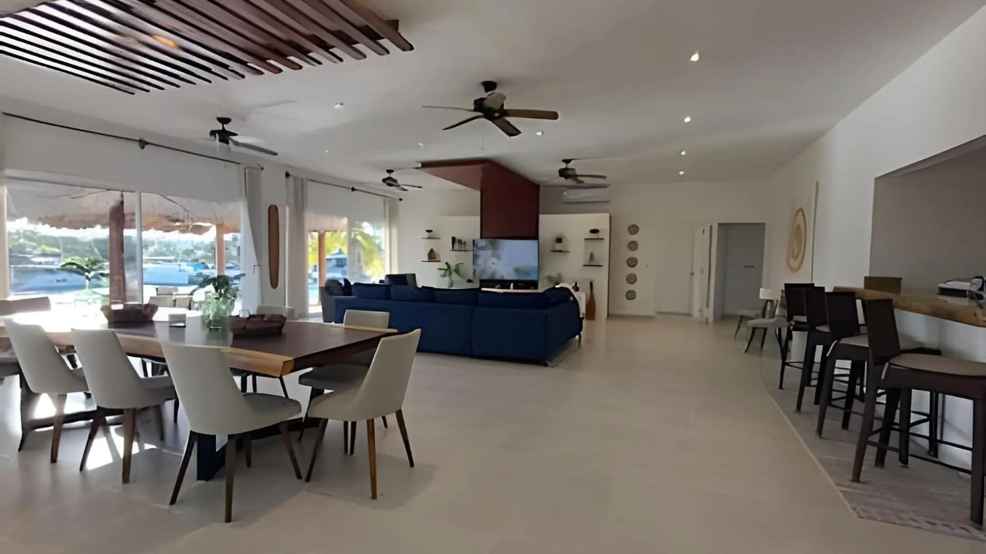 Casa La Torre, Luxury Private Oceanfront Villa Puerto Aventuras