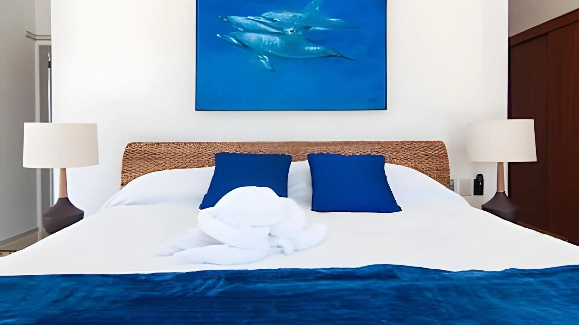 Casa La Torre, Luxury Private Oceanfront Villa Puerto Aventuras
