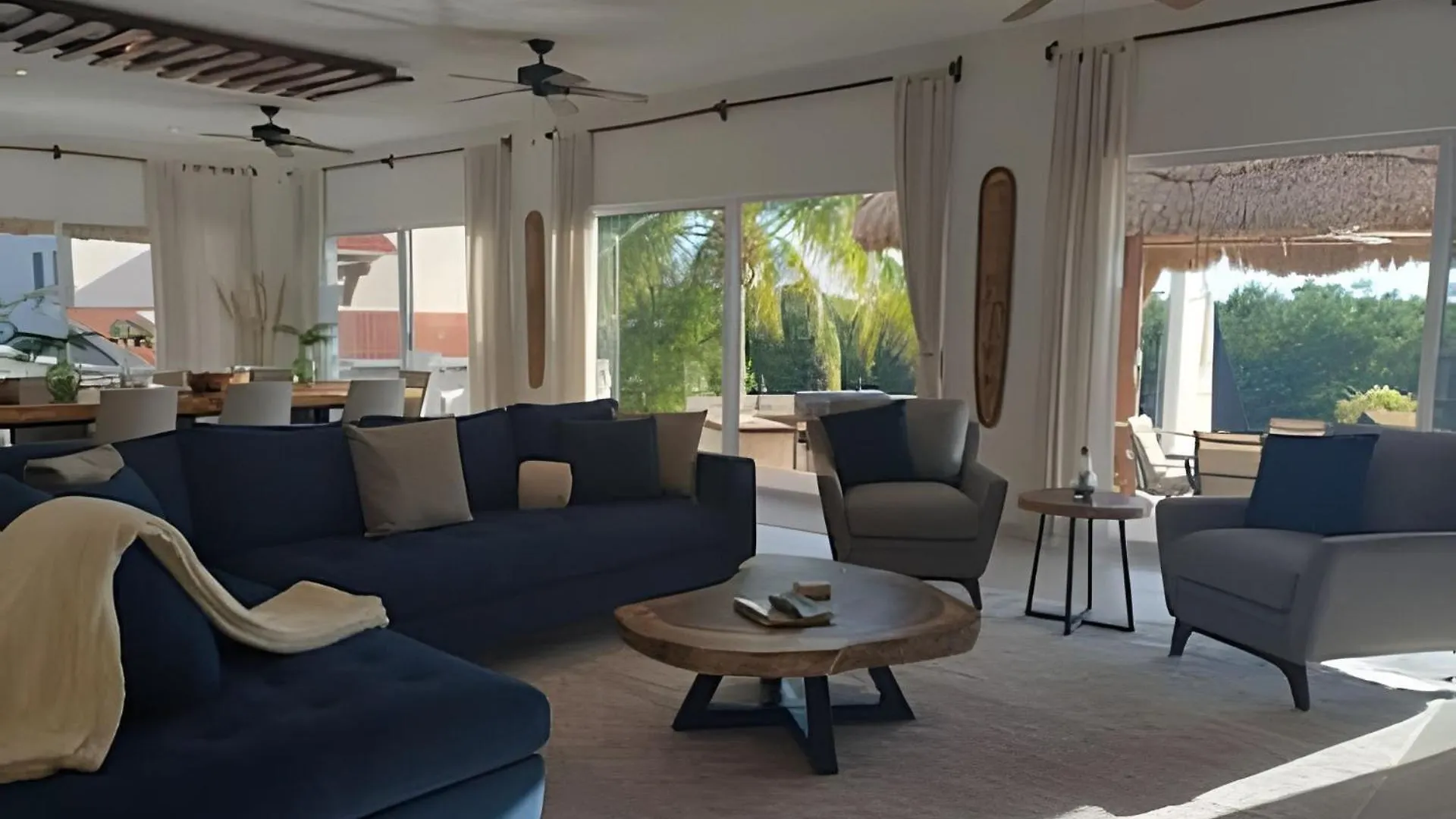 Casa La Torre, Luxury Private Oceanfront Villa Puerto Aventuras