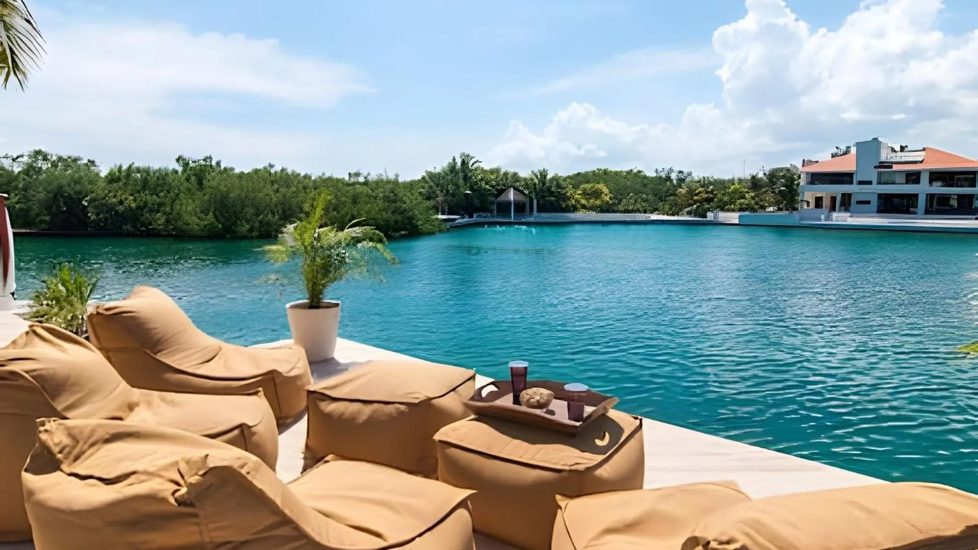 Casa La Torre, Luxury Private Oceanfront Villa Puerto Aventuras 0*,